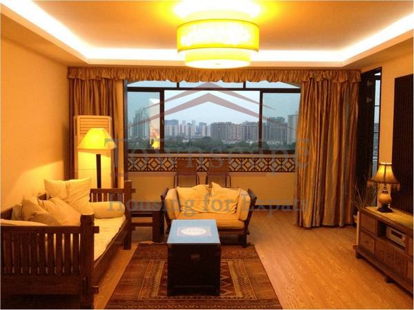 spacious living room Spacious 2BR apt with park view and 20sqm terrace