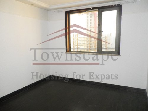 shanghai apartment rent 4 BR high floor apartment for in Top of city compound