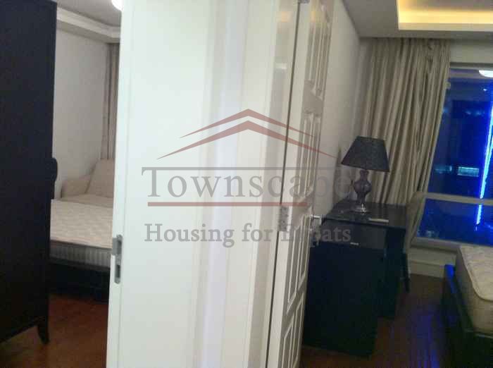 Houses rentals Shanghai High floor big Parkview Apartment for rent near Zhongshan Park