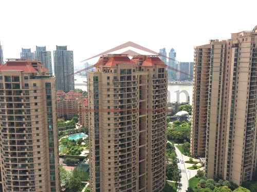 oriental manhattan shanghai apartments in pudong for rent High floor recently renovated Skyline Mansion in Pudong