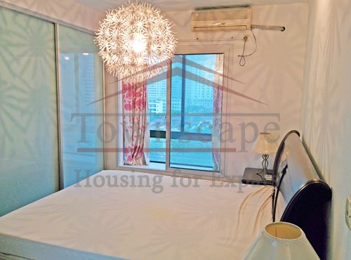 renovated flats for rent in shanghai Bright and renovated apartment for rent near People