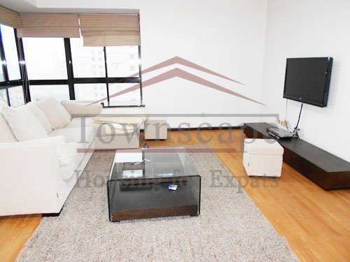 apartment rentals shanghai Luxury 2 level apartment for rent in the middle of Shanghai