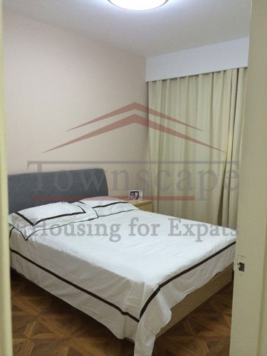 renovated apartment in hougqiao rent Fully furnished and renovated apartment for rent near Gubei road