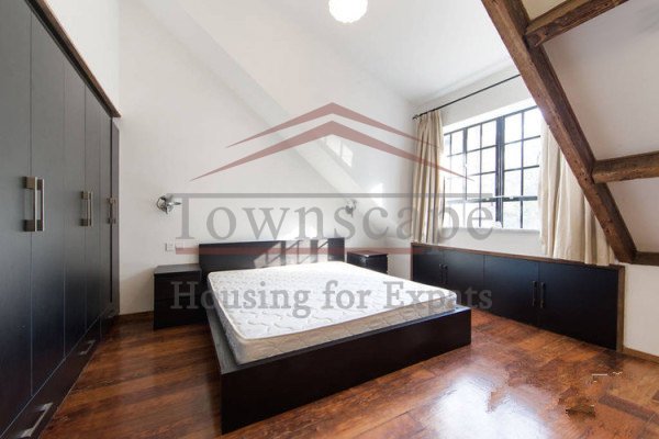 expat housing Shanghai Gorgeous 2 bedroom Lane Property for rent Former colonial area