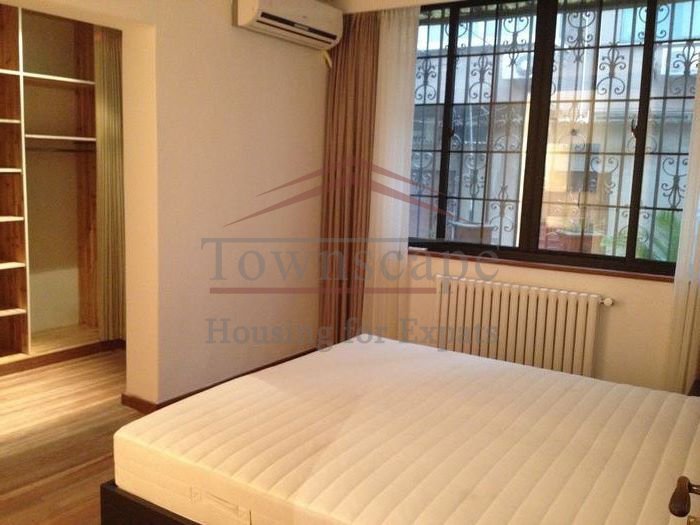 Shanghai home for rent Brilliant 3 BR Lane house w/ Wall heating&Garden L10&11