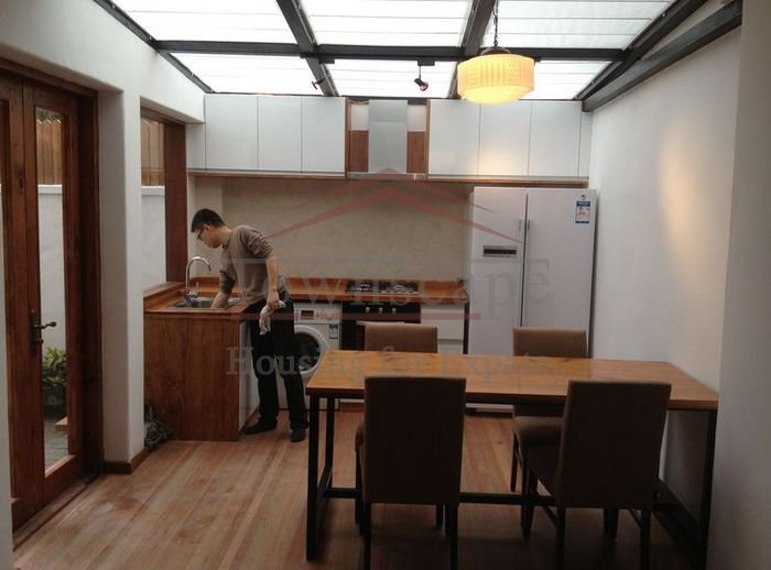 Rent in Shanghai Brilliant 3 BR Lane house w/ Wall heating&Garden L10&11