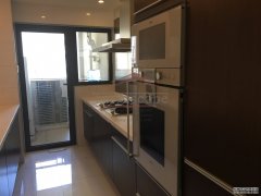  High-end 2BR Apartment for rent in Xintiandi