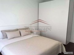  Modern 3BR Apartment in Changning nr Line 2