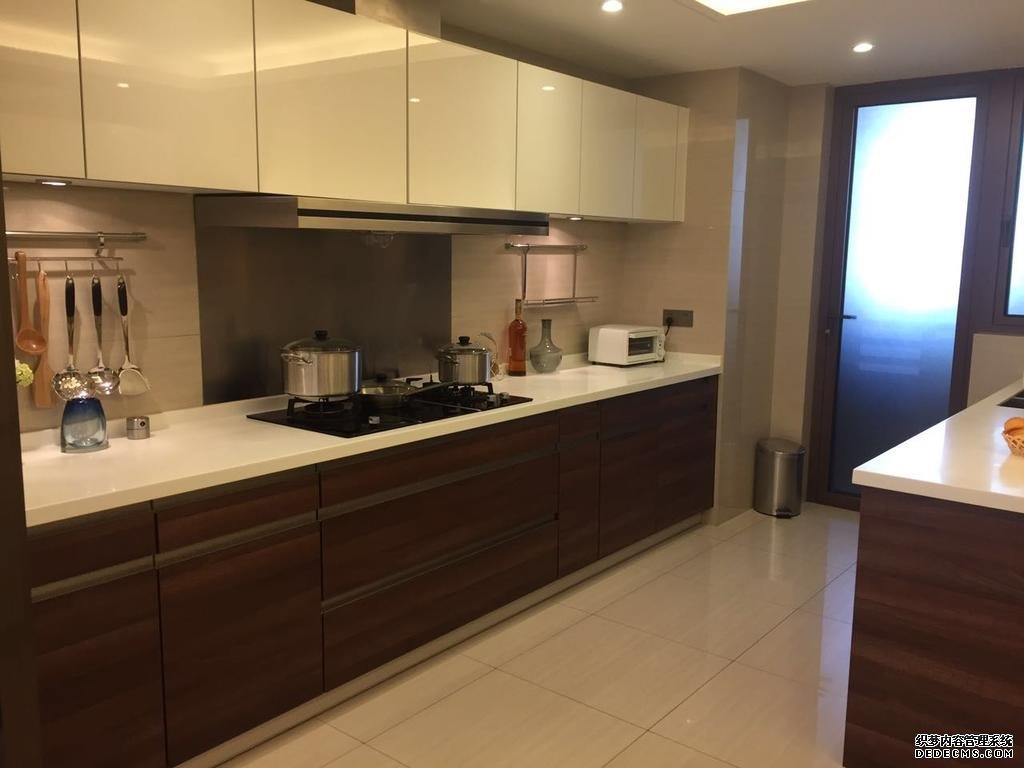  High-End Service Apartment in Jing