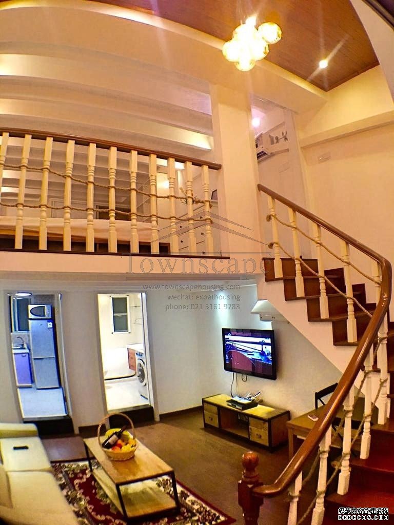  Converted Loft Apartment with Outdoor Space in Jingan Temple Area