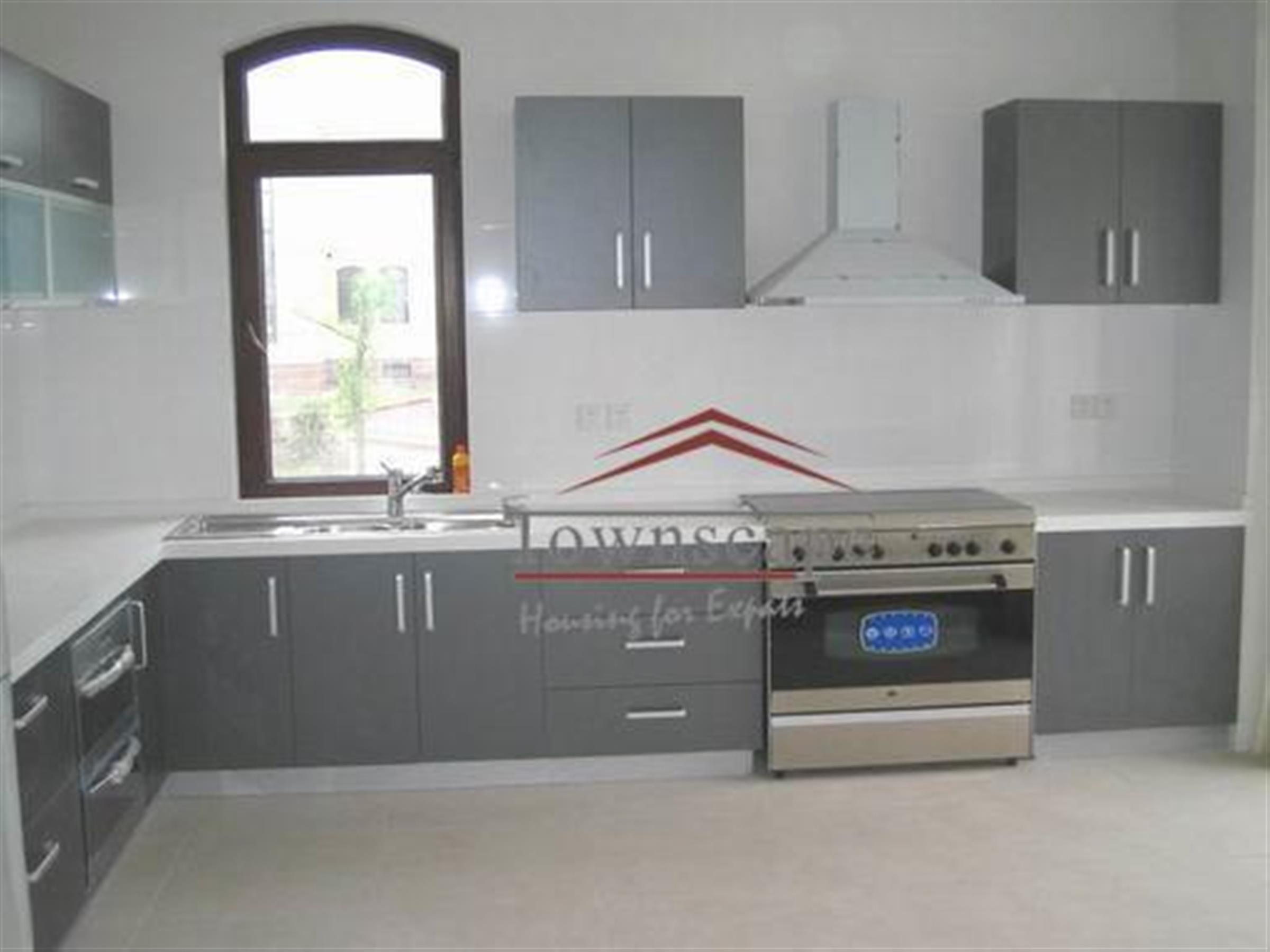 large kitchen 6BR Long Beach Garden Villa for Rent in Qingpu Shanghai