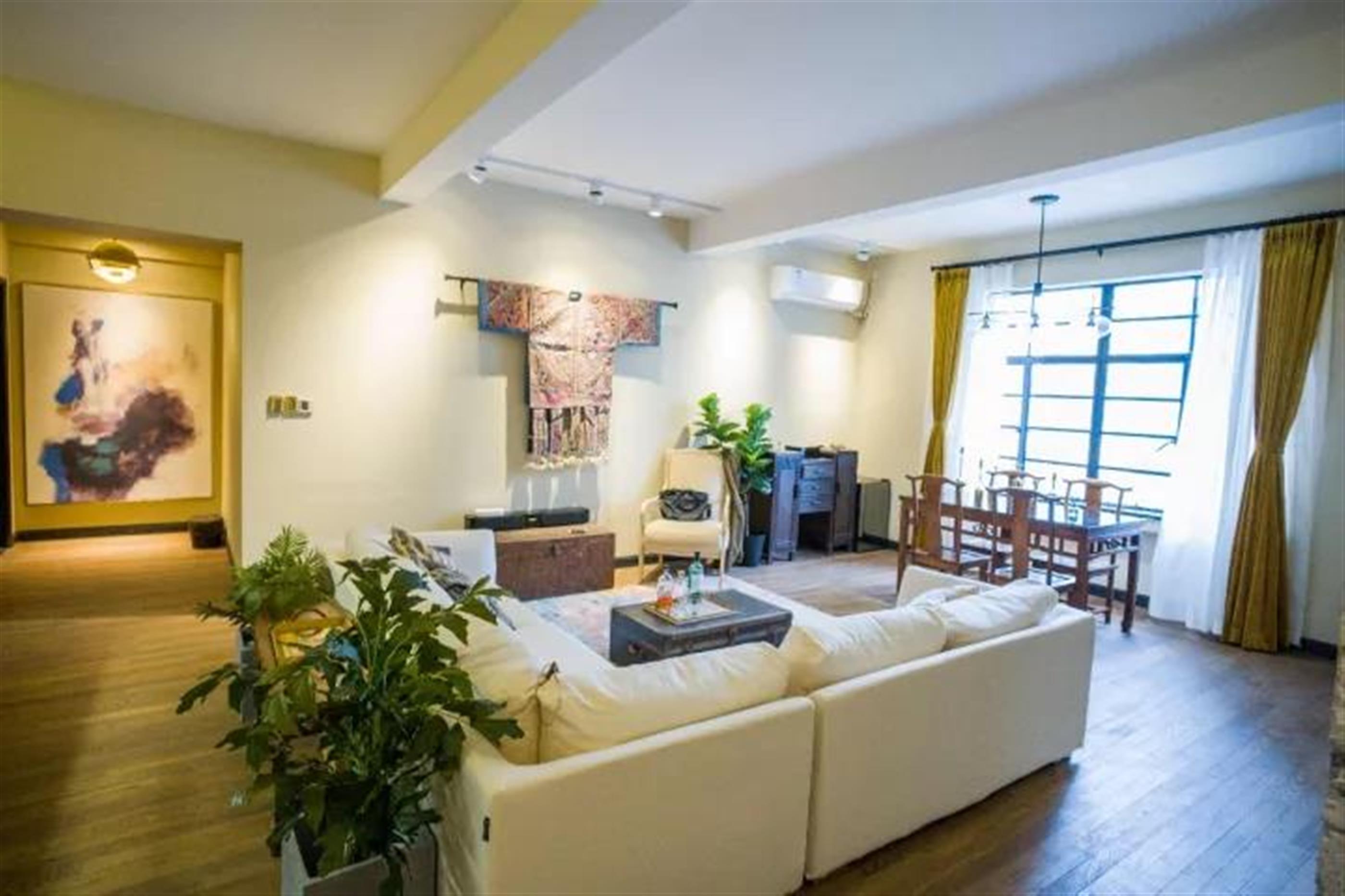 bright windows Historic High-Quality 4BR Lane House Apartment nr LN 2/12/13 for Rent in Shanghai