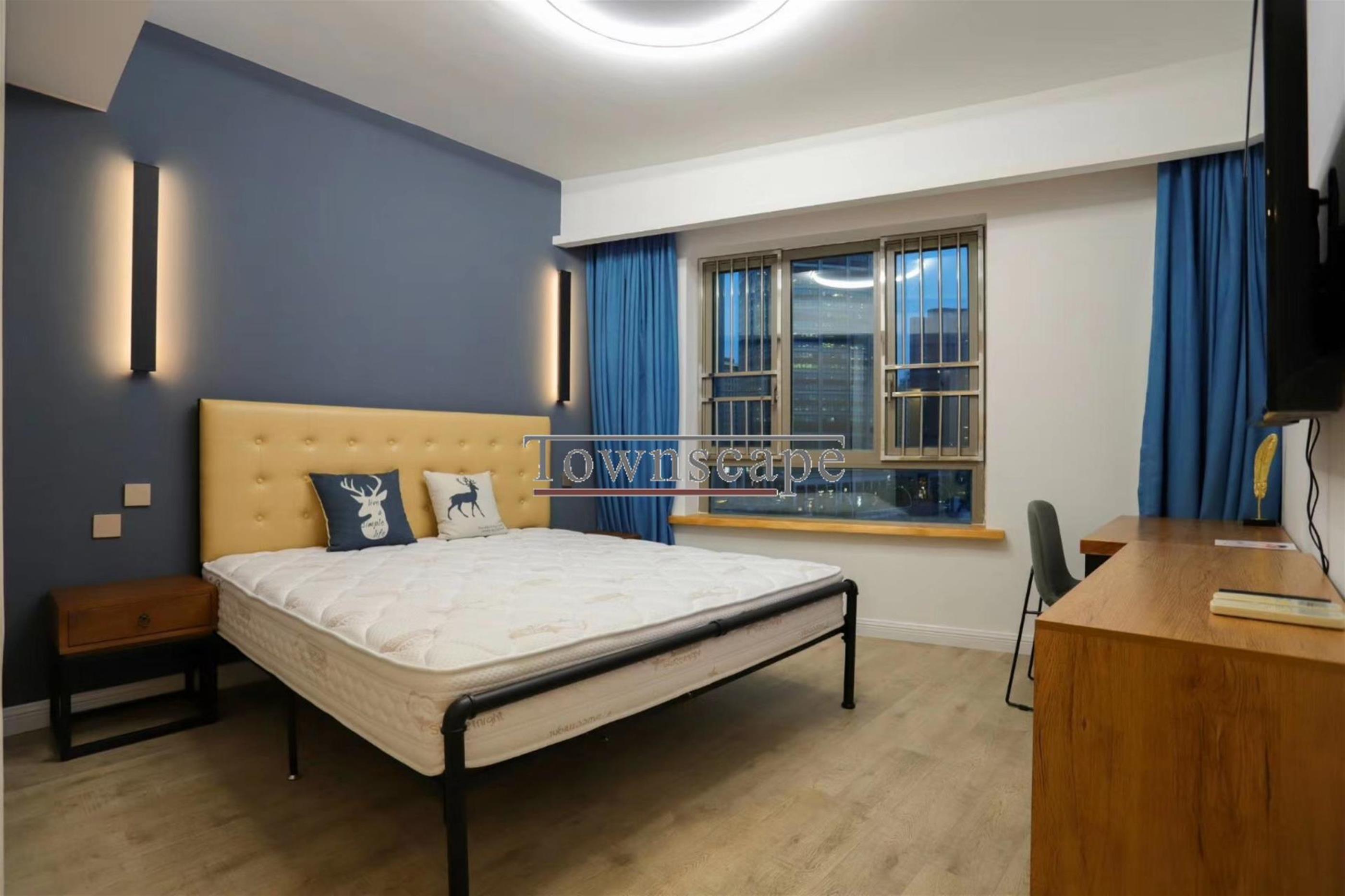 Bright bedroom Spacious Modern Apt nr LN 2/12/13 in Shanghai’s W Nanjing Rd Area for Rent
