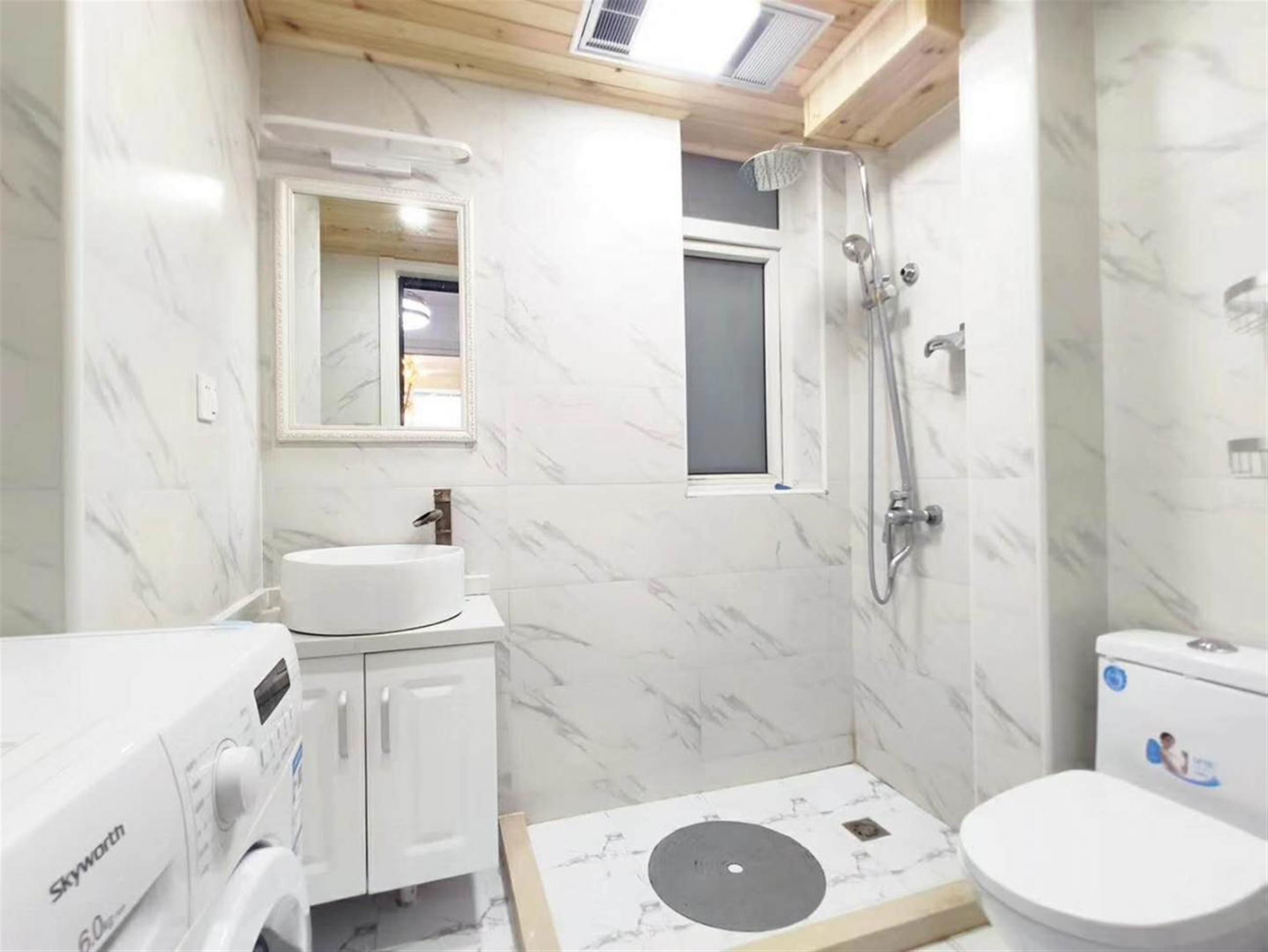 new bathroom Renovated Affordable Cozy 50sqm Xinhua Road Apt nr LN 3/4/10 for Rent in Shanghai
