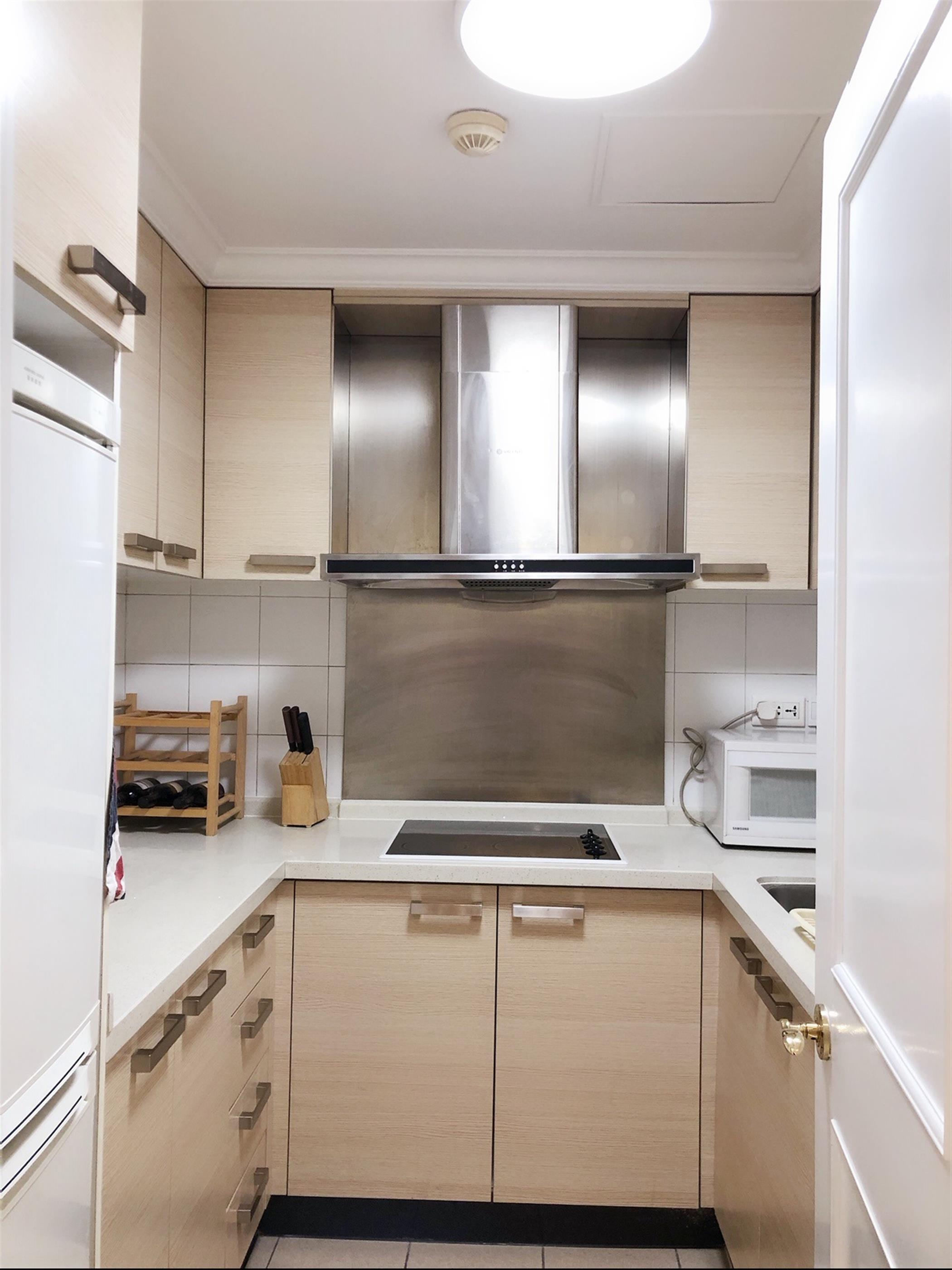 kitchen Newly-Renovated Prestigious FFC 1BR Apartment Nr LN 1 Hengshan Rd for Rent in Shanghai