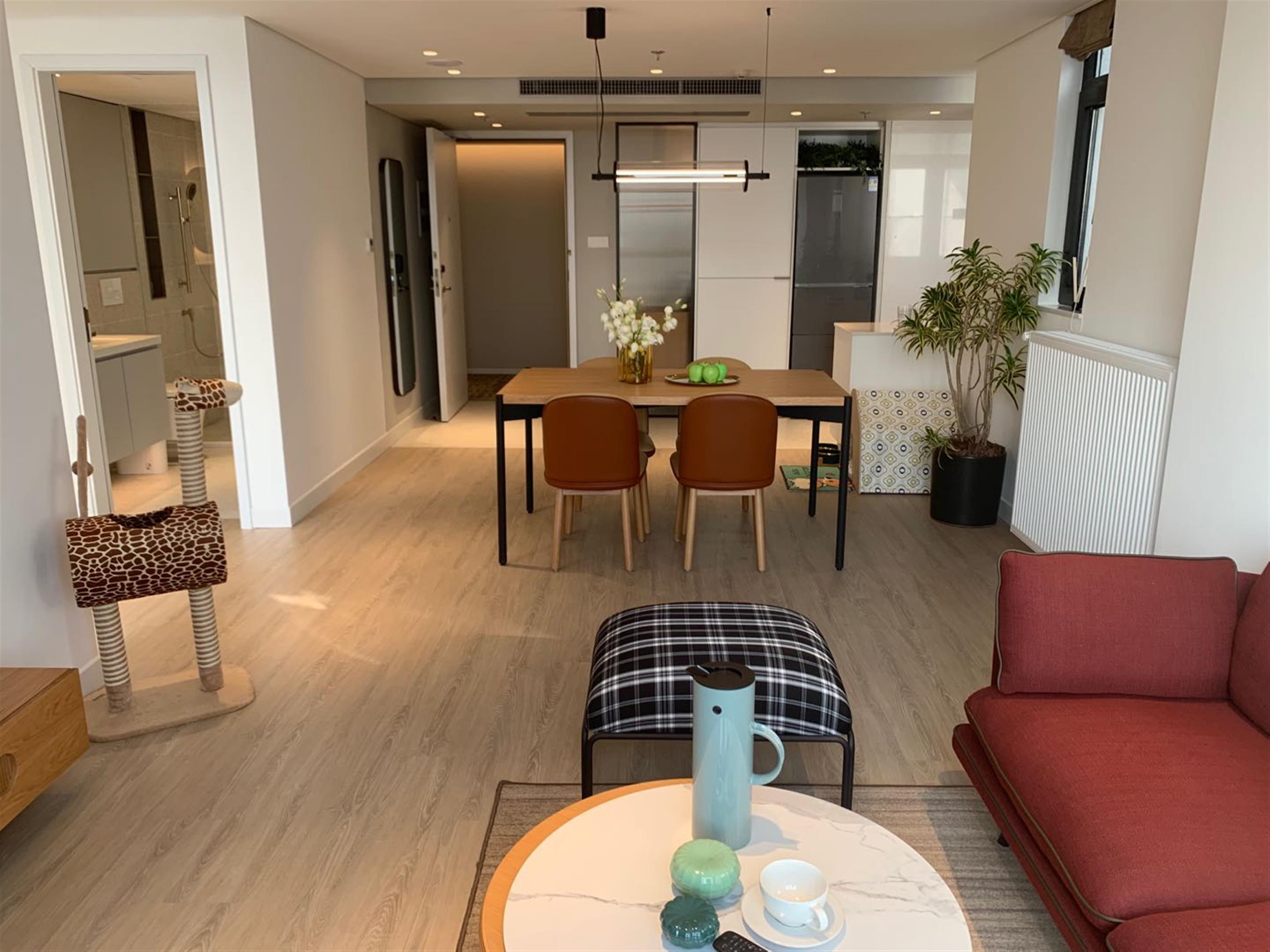 Open Living Space Modern Zhongshan Park 1BR Service Apartment nr LN 2/3/4 for Rent in Shanghai