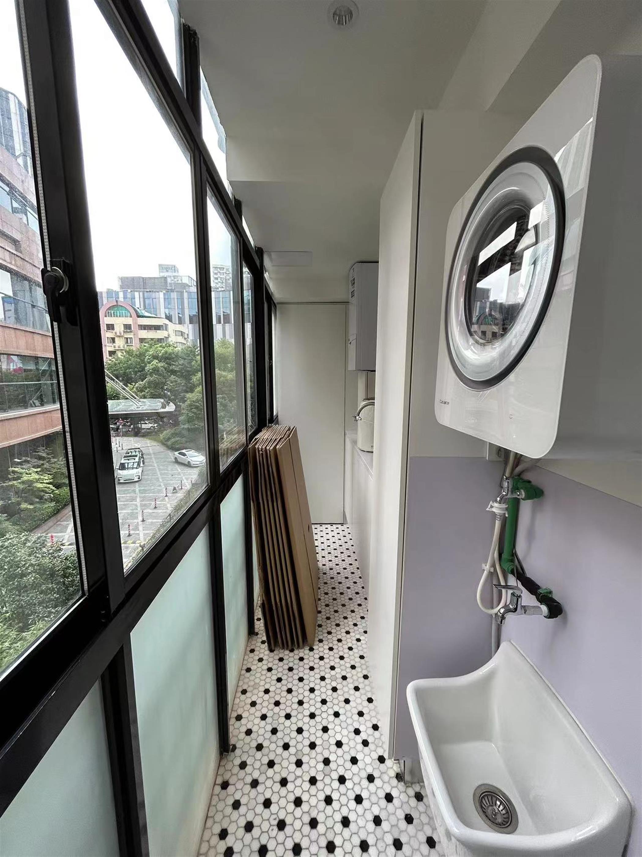 back balcony with laundry space Luxury Spacious Modern 3BR Apartment for Rent in Shanghai