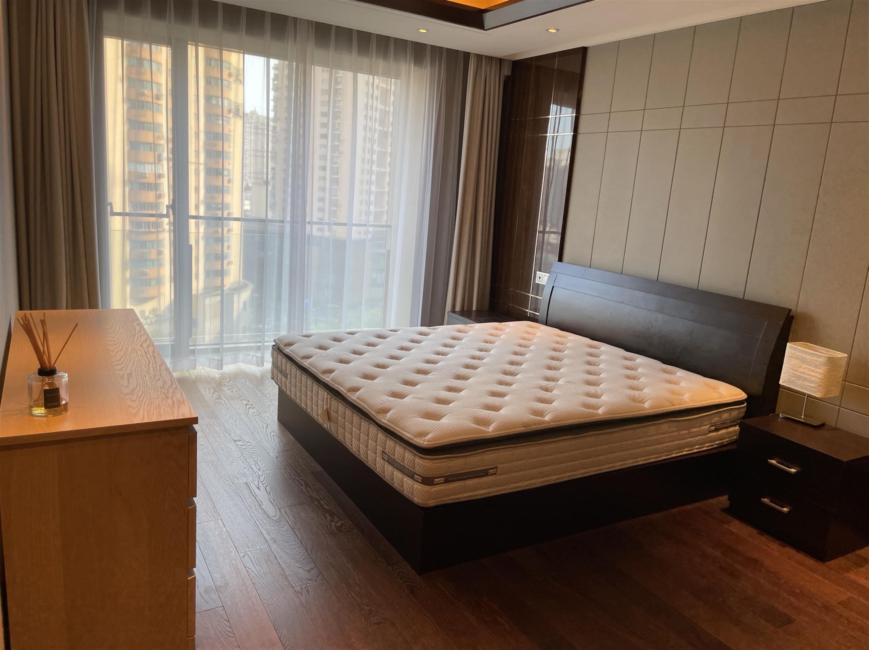 bedroon Deluxe Spacious Classic 3BR Apartment for Rent in Shanghai’s Xintiandi Neighborhood