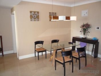 picture 3 Cozy 2BR apt at 115sqm near line 2