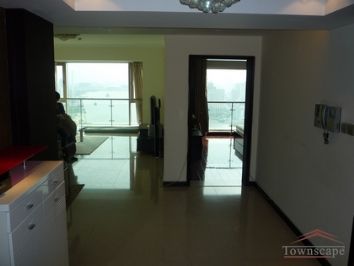 picture 5 2BR apt with clear river view