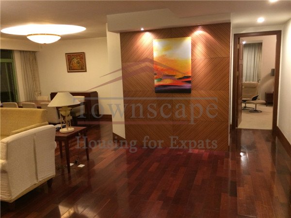 Luxurious 3BR in Merry Apartment,line2/11 Jiangsu rd