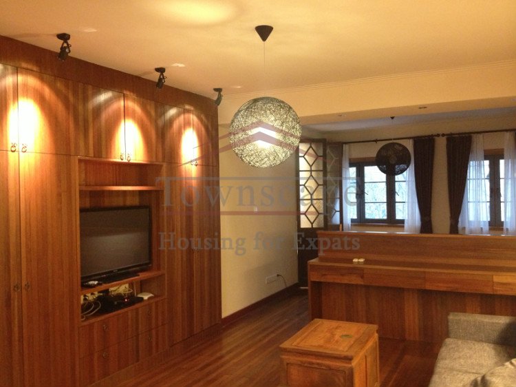 Beautiful old apartment, yongjia rd, near line10 Southshanxi 