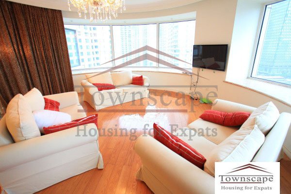 luxury serviced apartment Lujazui skyline mansion