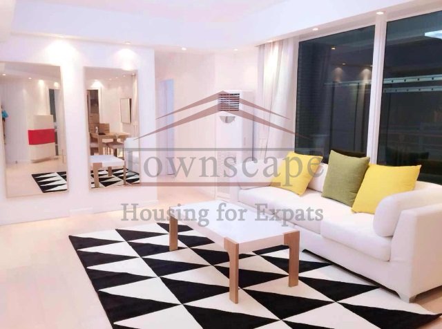 Sunny Garden apartment near Xujiahui