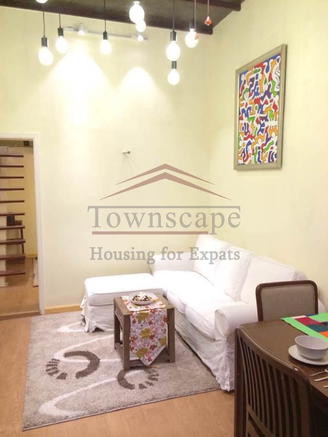 Beautiful 1 BR lane house apartment Central Shanghai Line 1