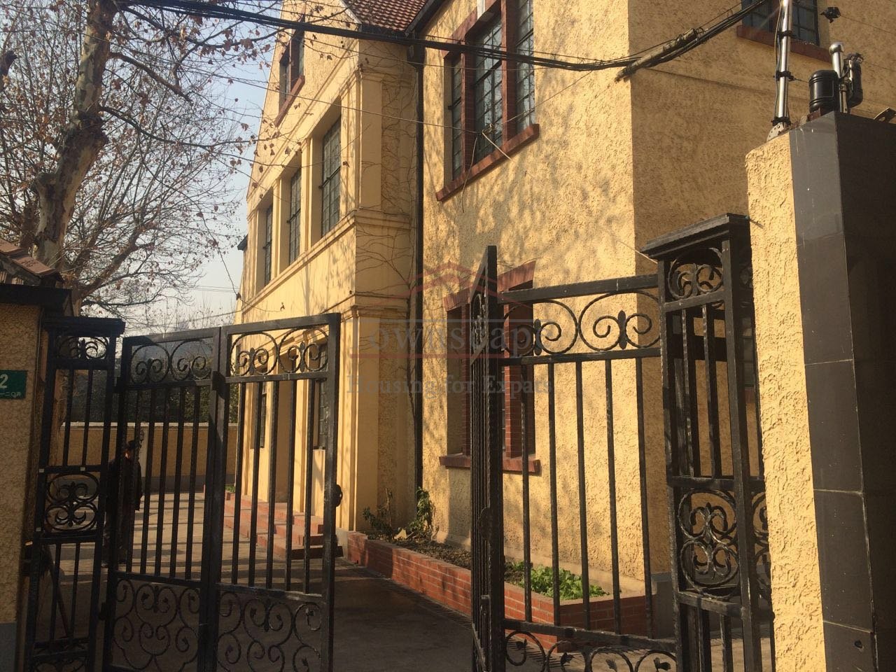 Huge 1000sqm Mansion for rent French Concession Line 10/11