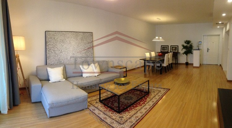 Fantastic 3 BR Apartment near Line 10/1 Shanxi rd Central Sha