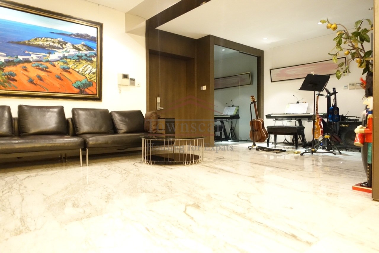 Top end 4 Bedroom Xintiandi Apartment for rent