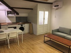 Renovated 1BR Lane House nr People's Square