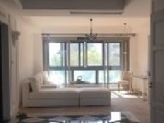 Luxury High-End Lujiazui Apartment for Rent in Shanghai