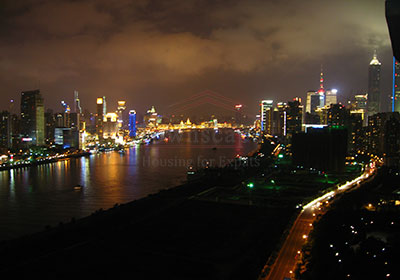 View 4BR luxury apartment stunning Huangpu River view