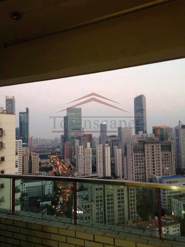  One Park Avenue in Jingan 3BR near West Nanjing rd