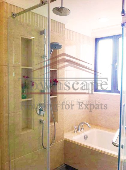 Bathroom Luxurious 2BR apt with floor heating in The Palace