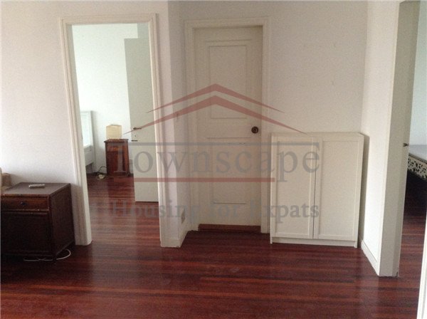  old 2BR apt on Hengshan rd, French Concession