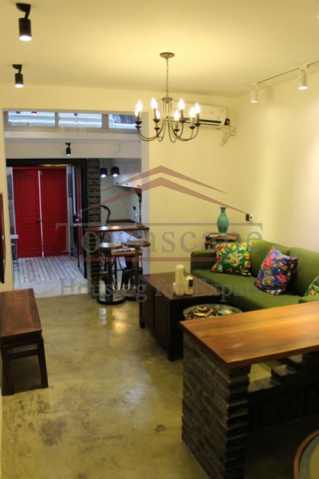   1BR lane house with courtyard in French Concession