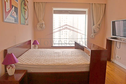 Bedroom Sea of Clouds 3BR apartment with balcony