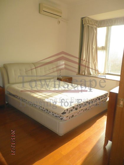 Bedroom Luxurious modern 2BR apt with balcony