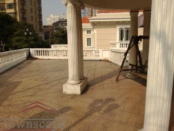  Historical garden House 380sqm high ceiling and terrace