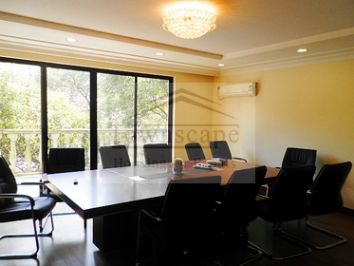  Fully furnished office 320sqm with 500sqm garden