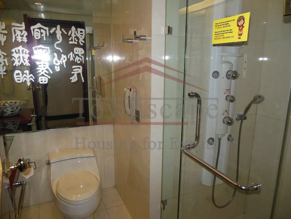  modern 1Br unique apartment near West Nan Jing road