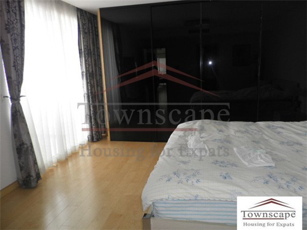  French Concession 197sqm 3BR apartment near JiaoTongUniversi