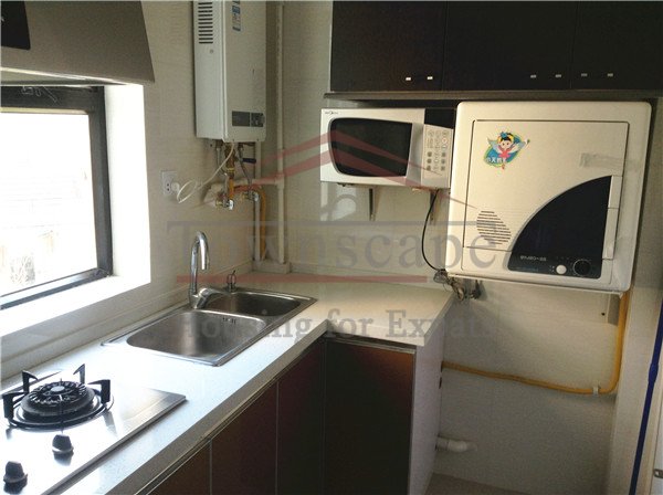  1 BR apartment on Julu rd ,line10