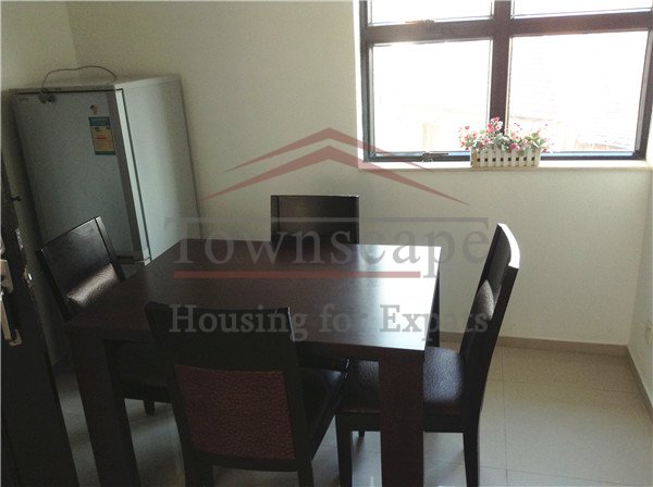  1 BR apartment on Julu rd ,line10