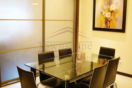 clean and simple style Modern 3BR apt near Zhongshan Park