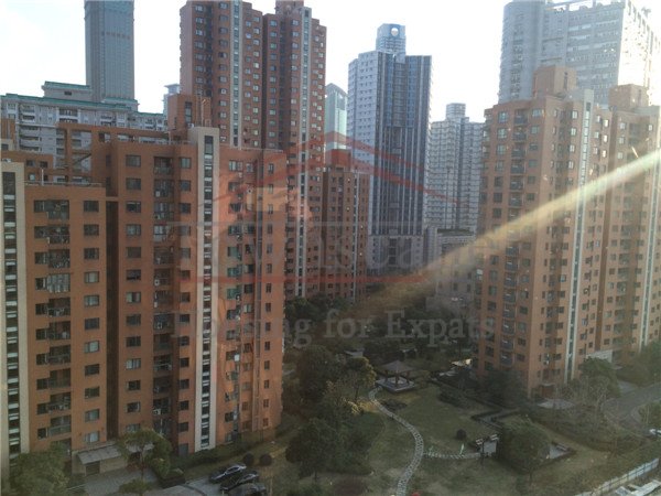  Modern 2BR in Territory Shanghai,line2 West Nanjing rd