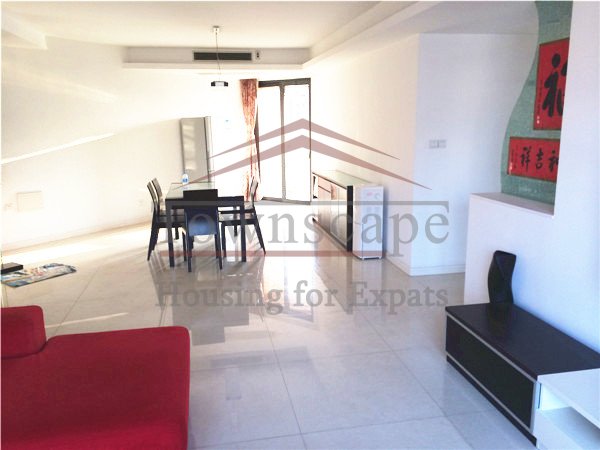  Modern 2BR in Territory Shanghai,line2 West Nanjing rd